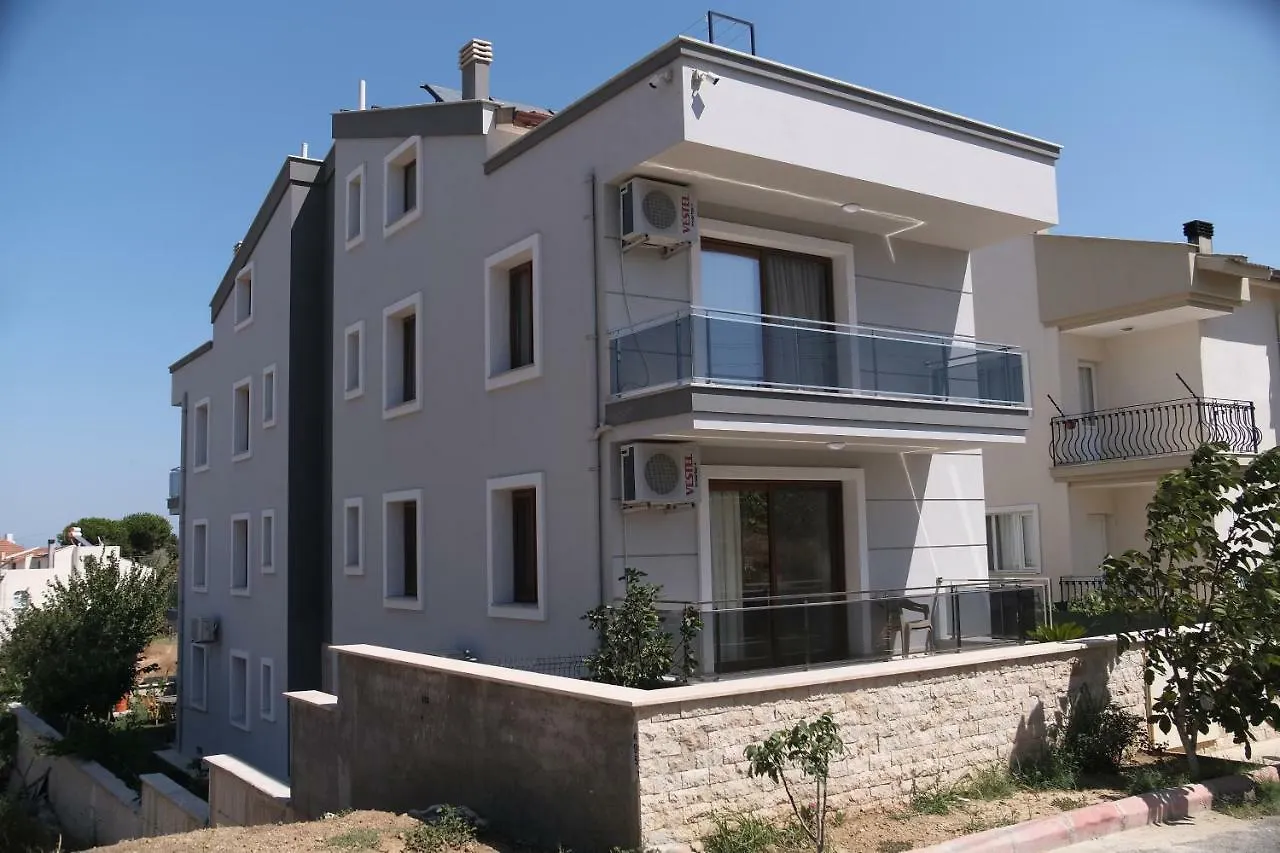 Duygulu Apart Apartment Urla
